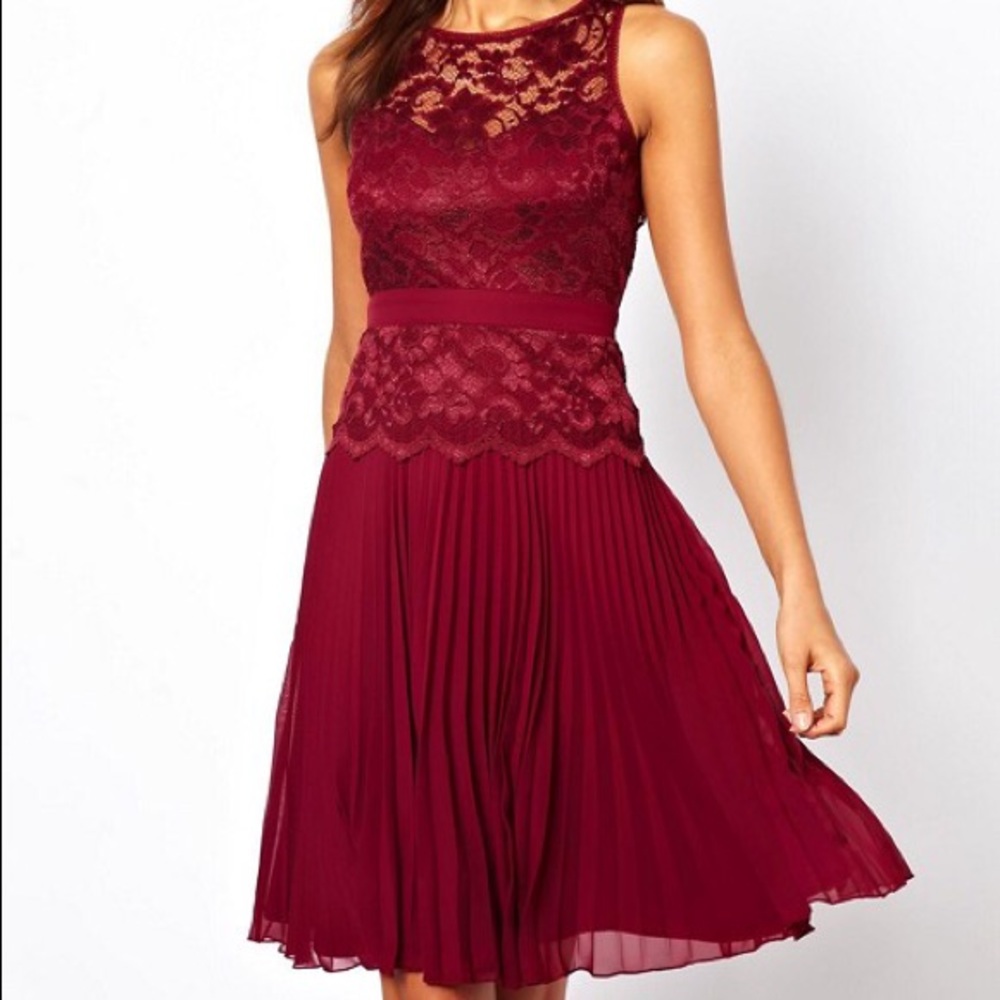 Lace Midi Skater Dress with Pleated Skirt